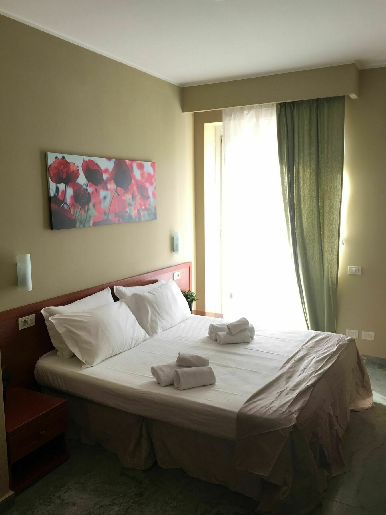 Smart Trastevere Рим Екстер'єр фото